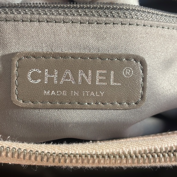 Chanel Grand Shopping Tote! - Picture 14 of 16